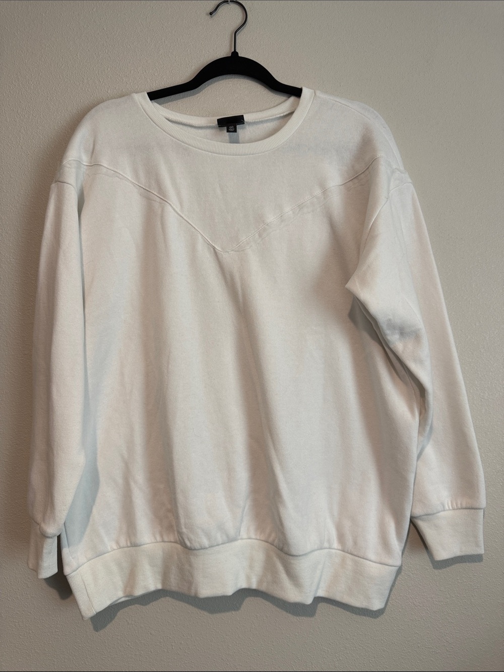 torrid White Crewneck Sweatshirt - Women's